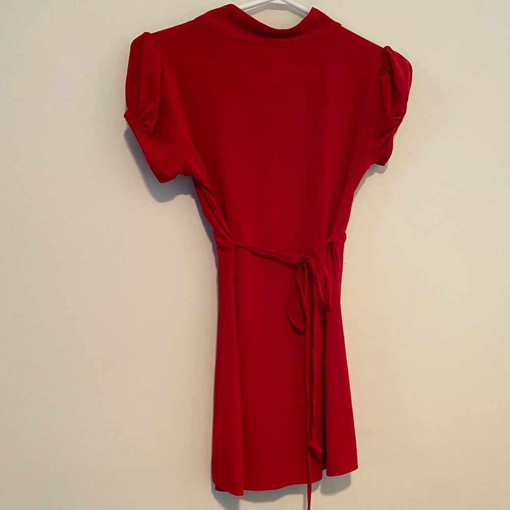 Red V-neck with Ruffles - Picture 4 of 6